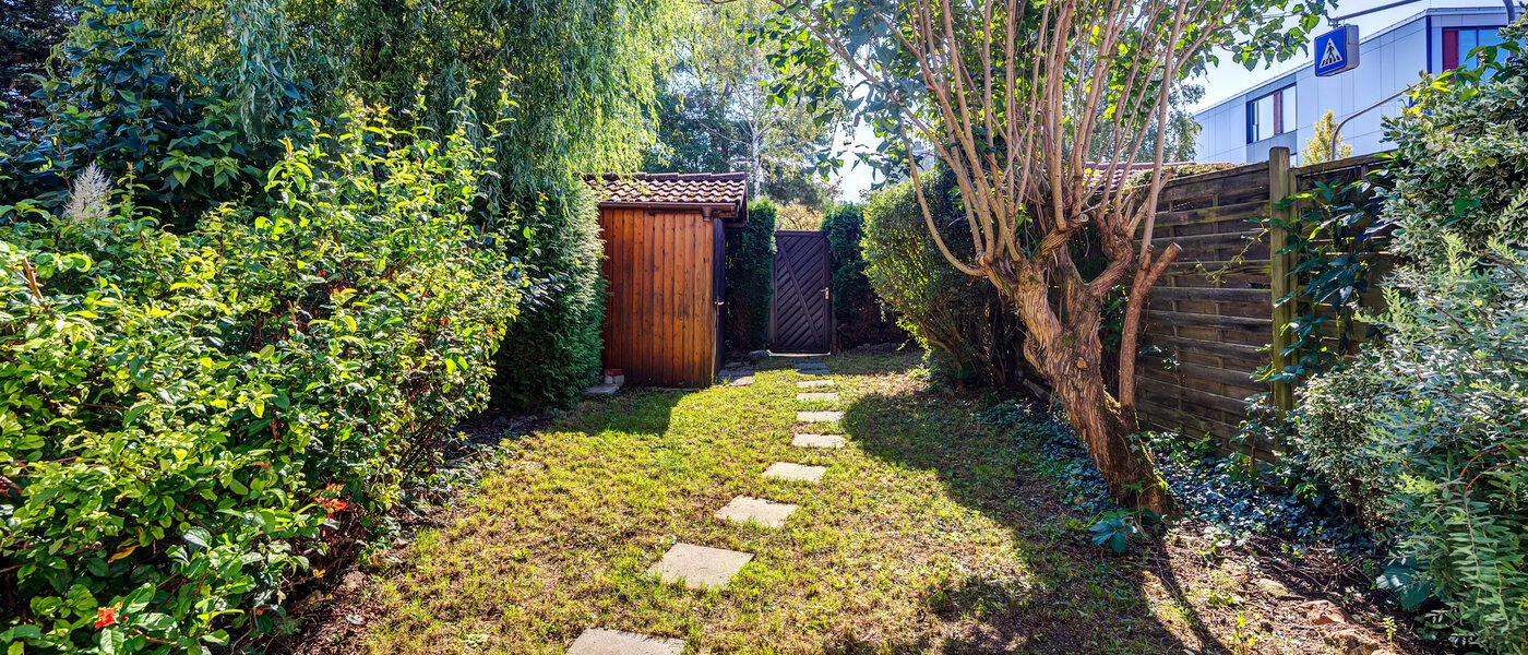 Reihenmittelhaus Germering 01 Garten 14170