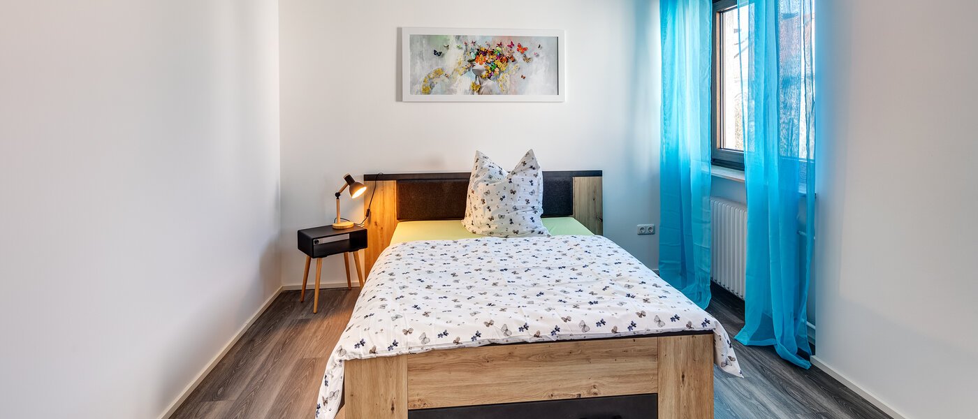 Reihenmittelhaus Germering 01 2. Schlafzimmer	 14170