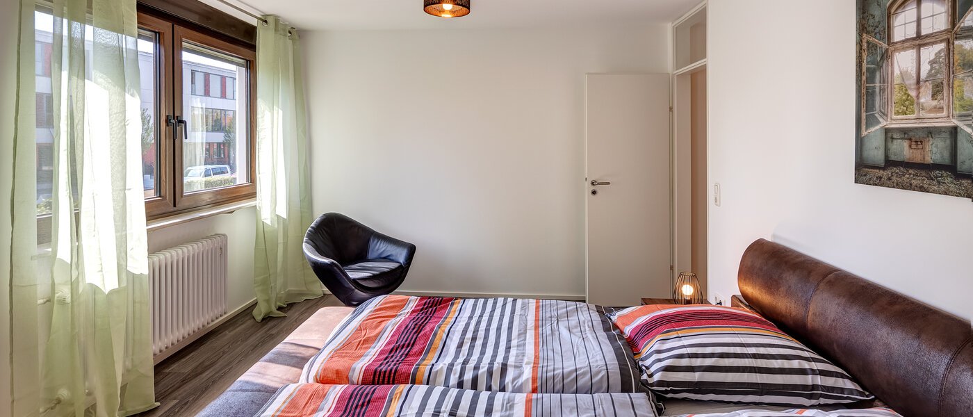 Reihenmittelhaus Germering 03 1. Schlafzimmer 14170