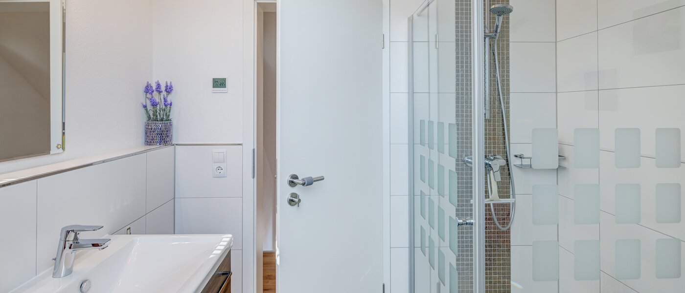 Einfamilienhaus Olching 04 2. Badezimmer 14179