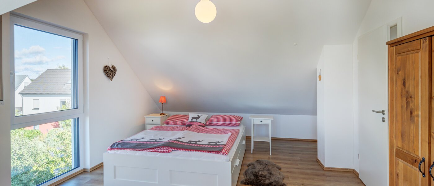 Einfamilienhaus Olching 01 2. Schlafzimmer	 14179