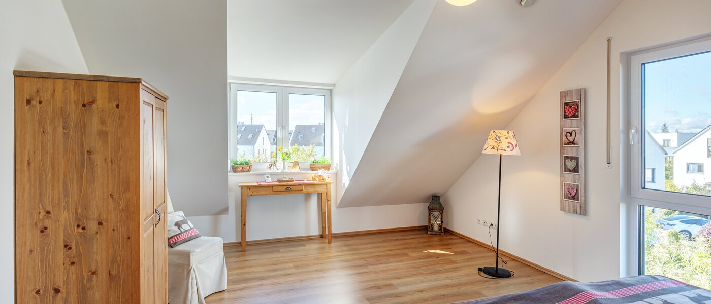 Einfamilienhaus Olching 02 2. Schlafzimmer	 14179