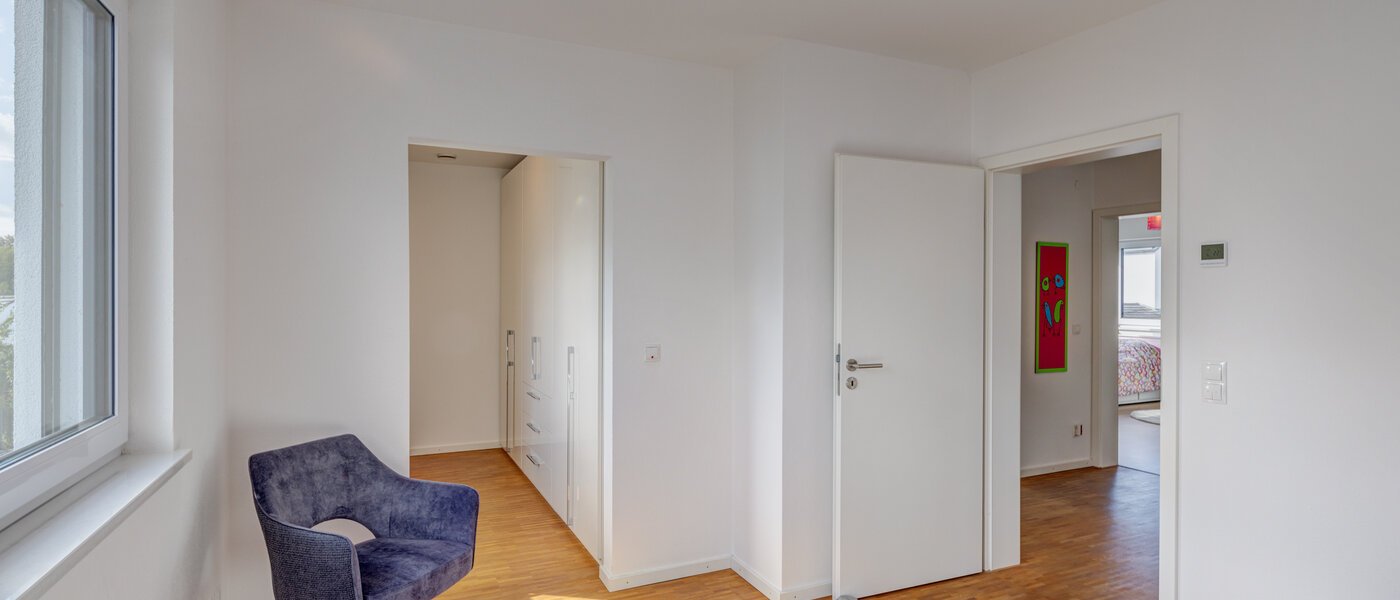 Einfamilienhaus Olching 02 1. Schlafzimmer 14179