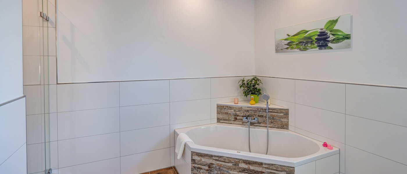 Einfamilienhaus Olching 02 1. Badezimmer 14179