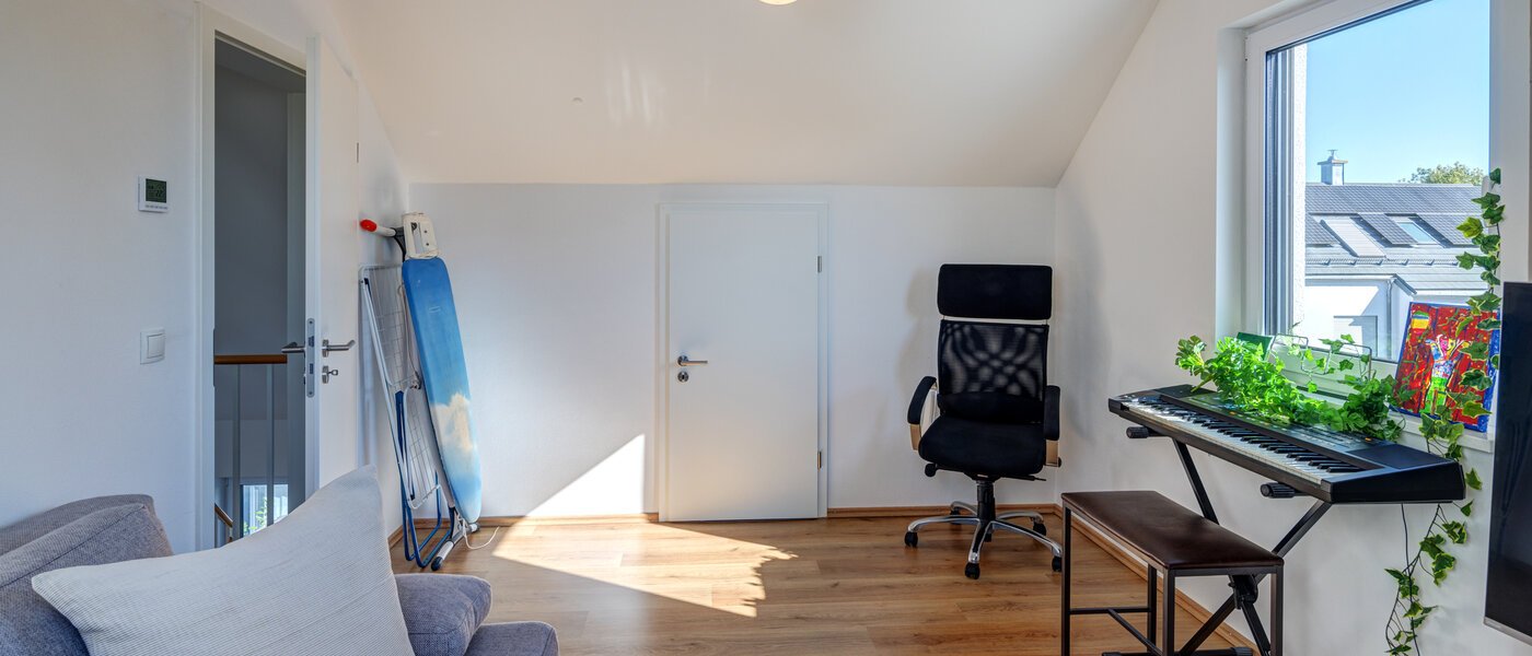 Einfamilienhaus Olching 04 Gästezimmer 14179