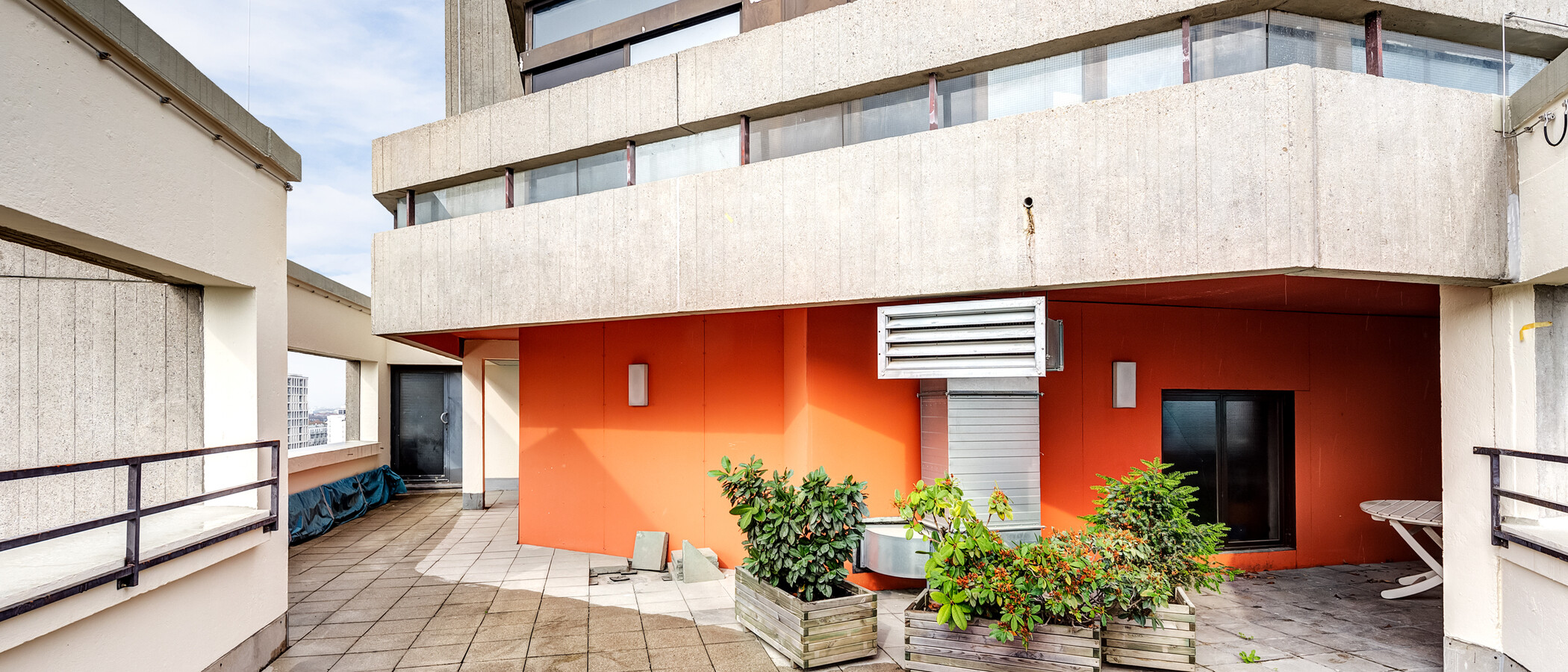 Wohnung München Schwabing (rechts der Leopoldstraße) 02 Gemeinschaftsterrasse  14213