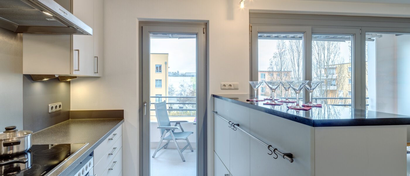 Wohnung München Milbertshofen 02 Küche 14220