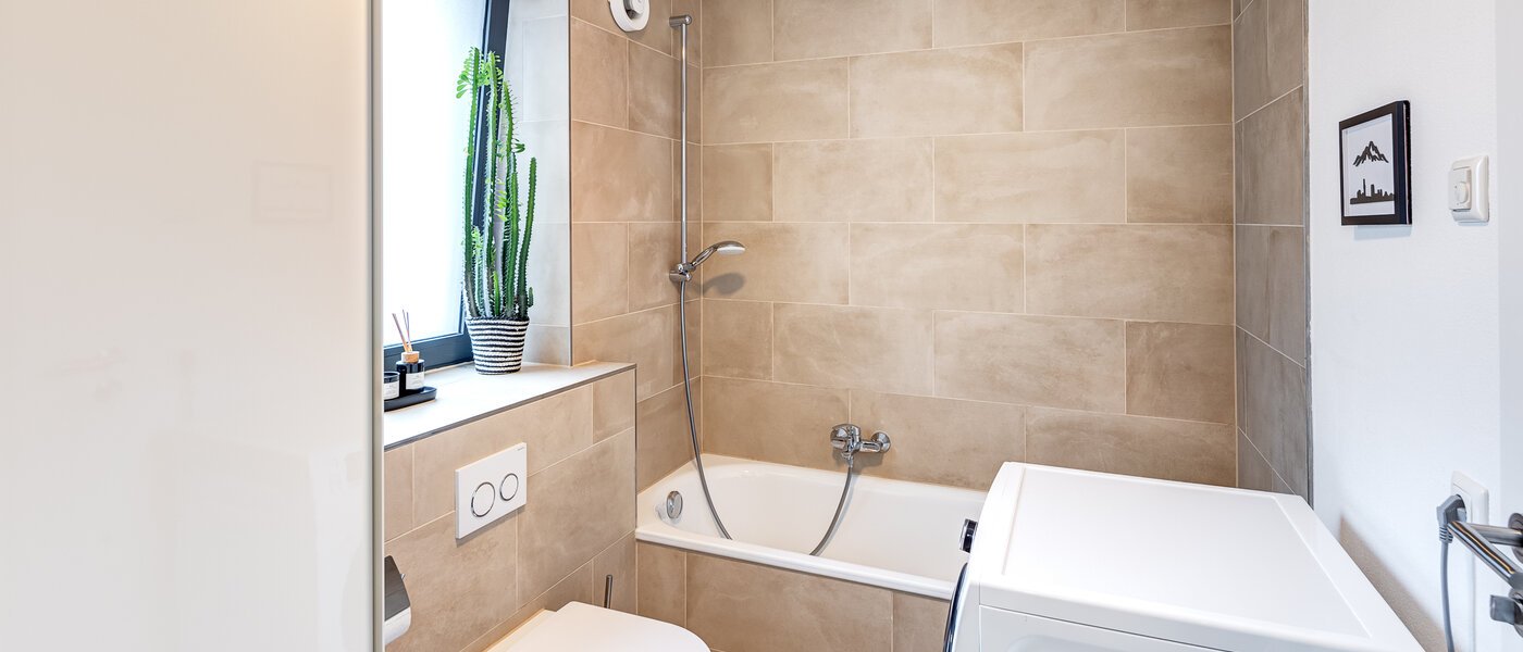 Wohnung München Obermenzing 02 Badezimmer 14238