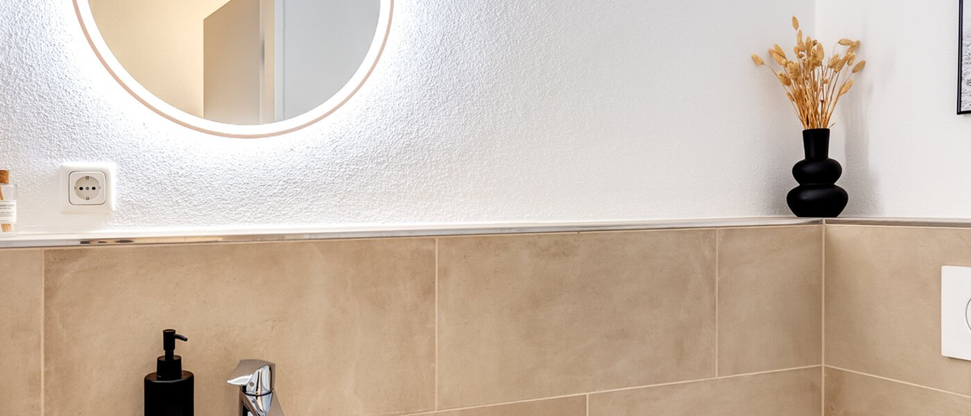 Wohnung München Obermenzing 01 Gäste-WC 14238