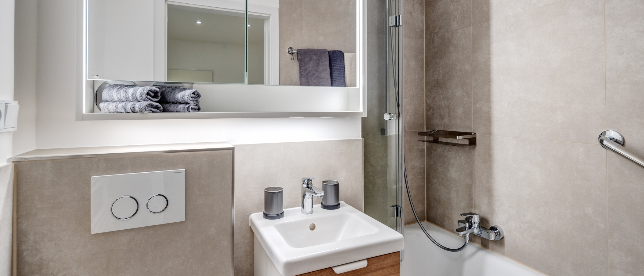 Wohnung München Maxvorstadt - Westen 01 Badezimmer 14247