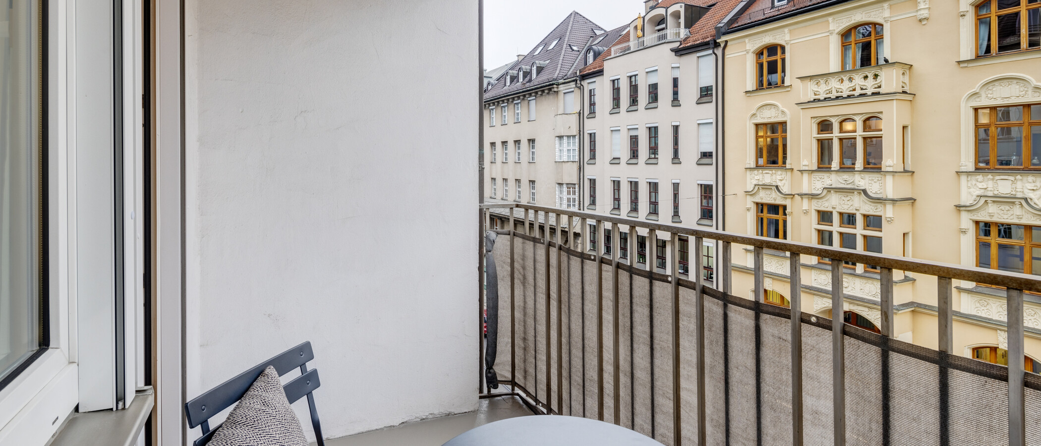 Wohnung München Maxvorstadt - Westen 02 1. Balkon 14247