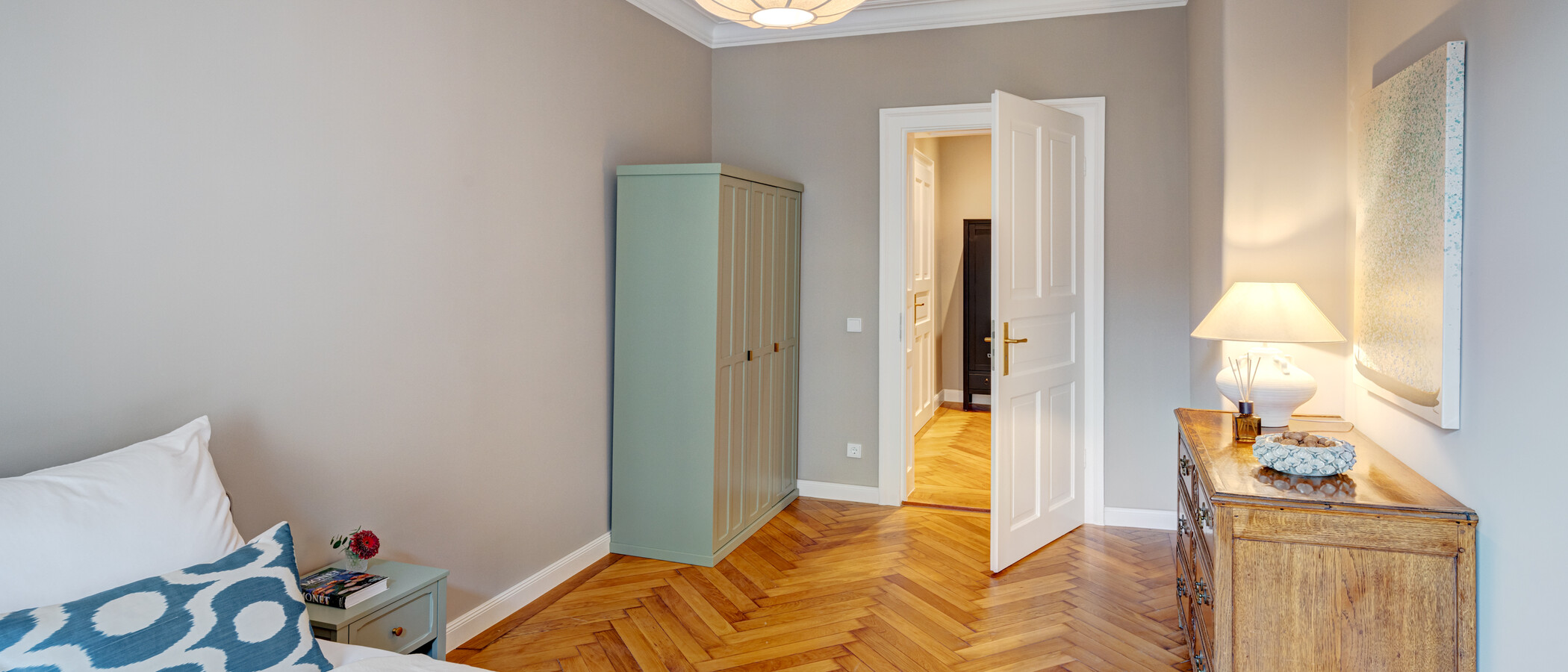 Wohnung München Lehel 03 2. Schlafzimmer	 14254