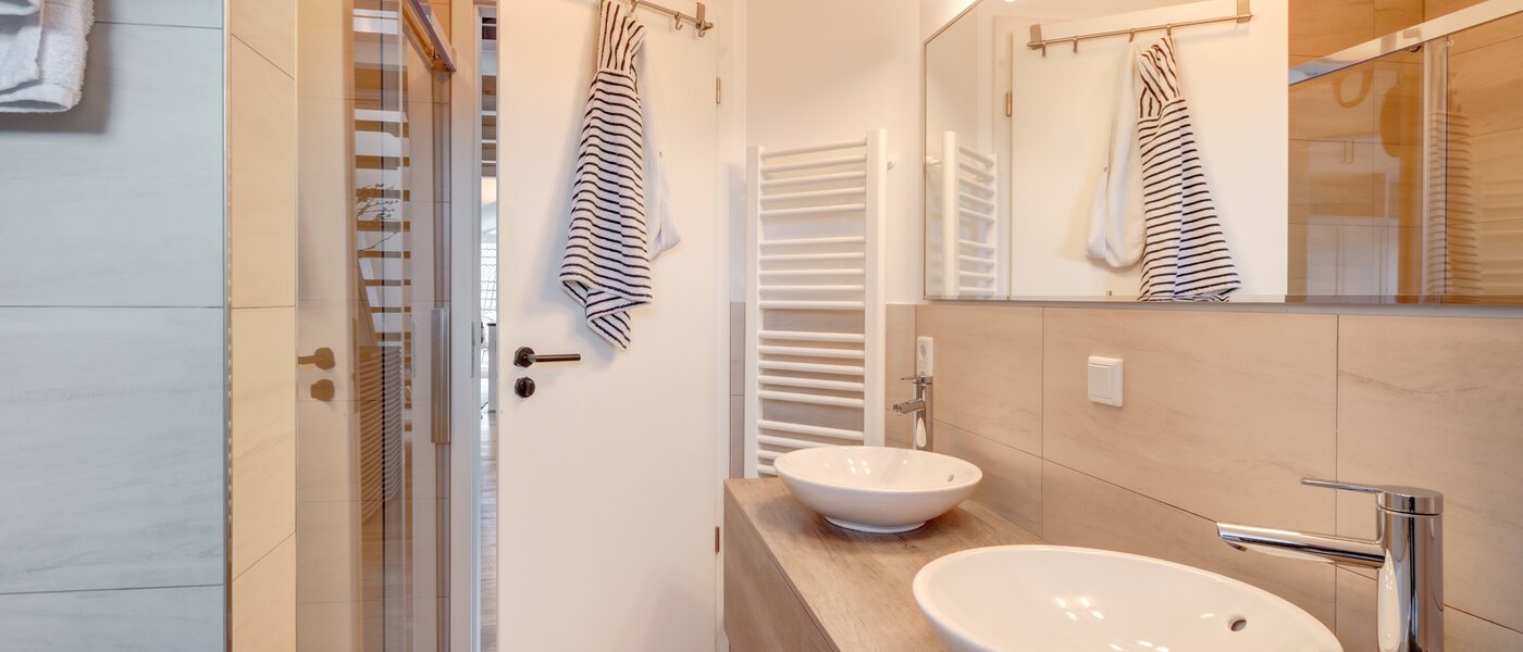 Dachgeschosswohnung München Fasangarten 03 Badezimmer 14268