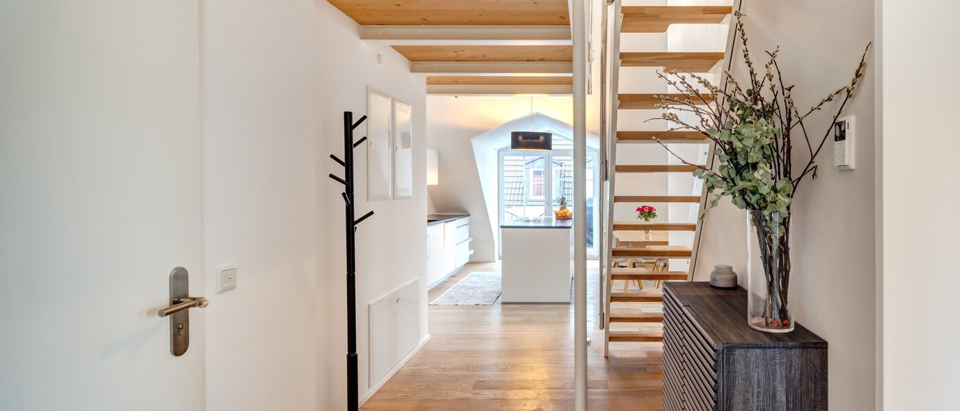 Dachgeschosswohnung München Fasangarten 02 Flur/Gang 14268