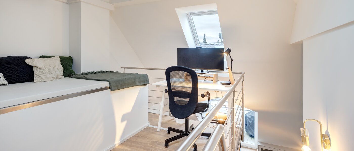 Dachgeschosswohnung München Fasangarten 01 Arbeitsbereich 14268
