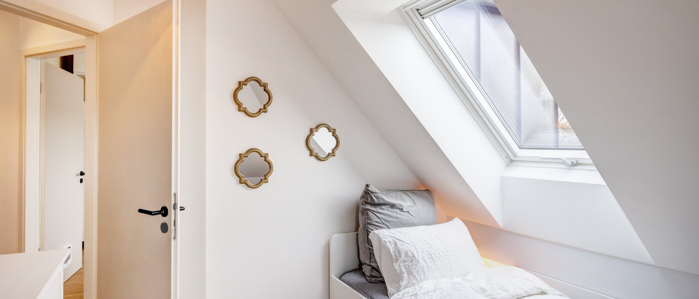 Dachgeschosswohnung München Fasangarten 01 2. Schlafzimmer	 14268