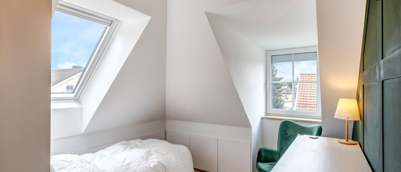 Dachgeschosswohnung München Fasangarten 02 2. Schlafzimmer	 14268