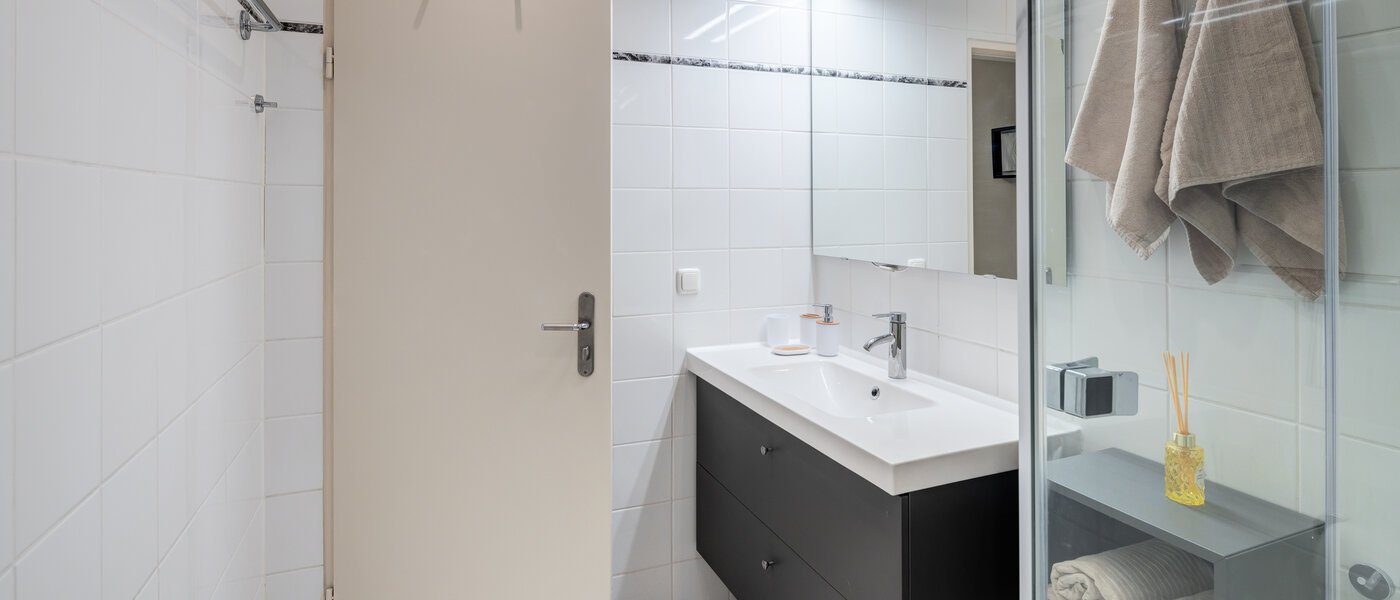 Wohnung München Solln 02 Badezimmer 14271