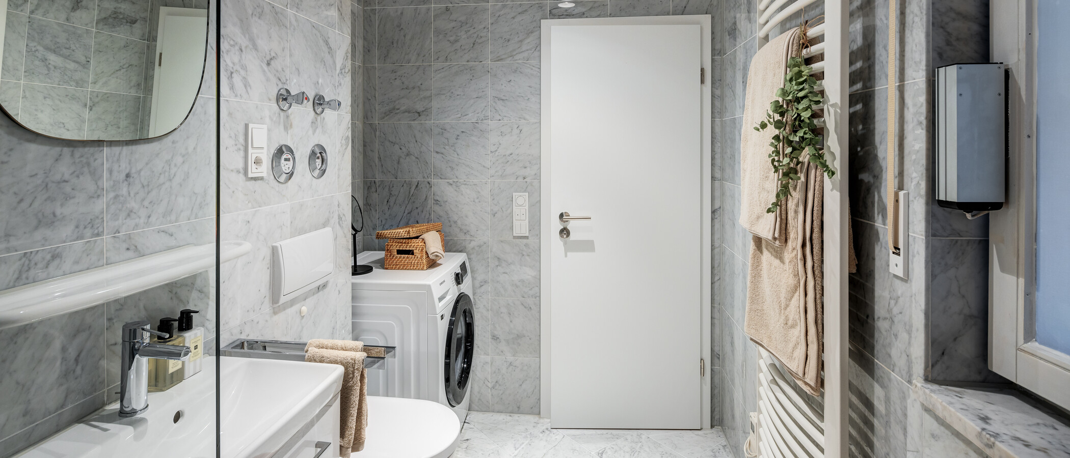 Dachgeschosswohnung München Lehel 03 Badezimmer 14280