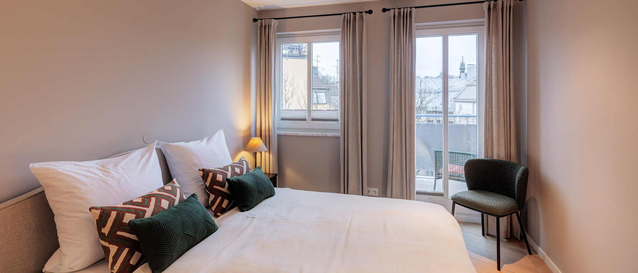 Dachgeschosswohnung München Lehel 01 Schlafzimmer 14280