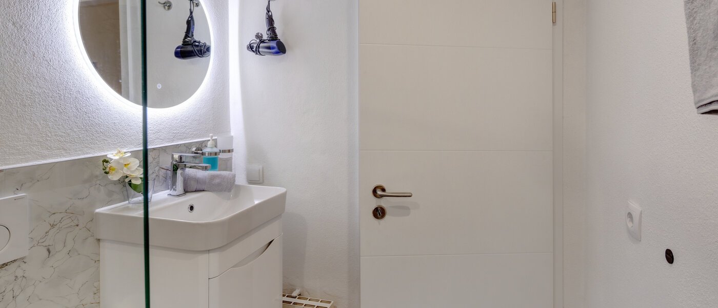 Apartment München Schwabing-West 02 Badezimmer 14298