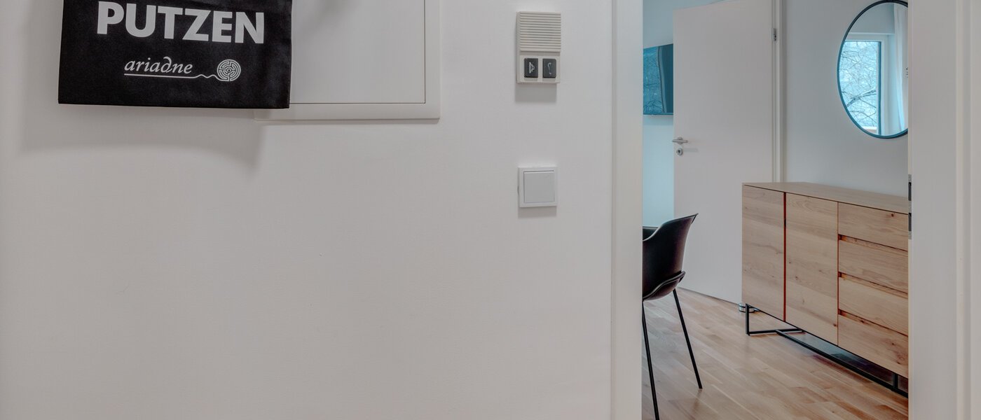 Wohnung München Neuhausen 01 Flur/Gang 14300