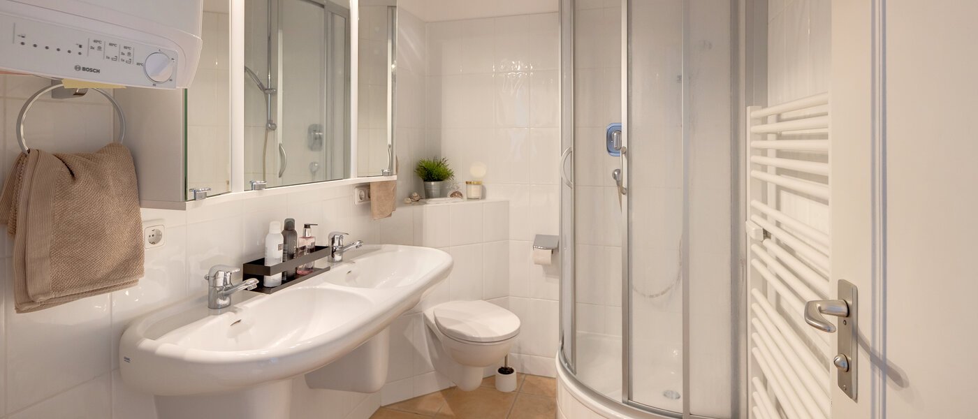 Wohnung Gmund am Tegernsee 01 Badezimmer 14304