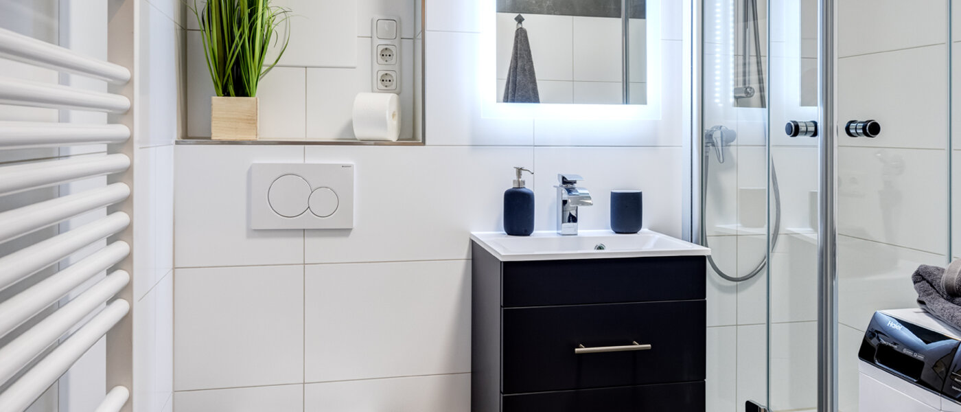 Wohnung München Milbertshofen 01 Badezimmer 14324