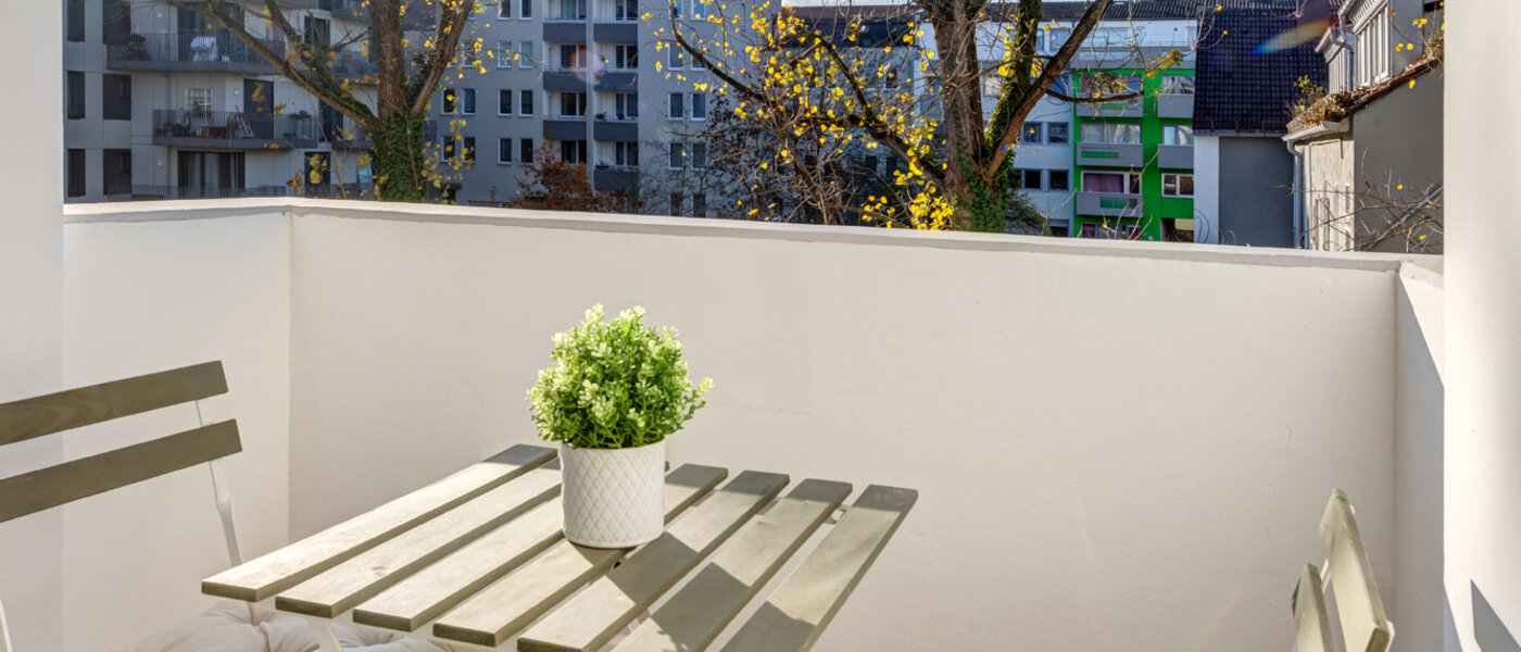 Wohnung München Milbertshofen 01 Balkon 14324