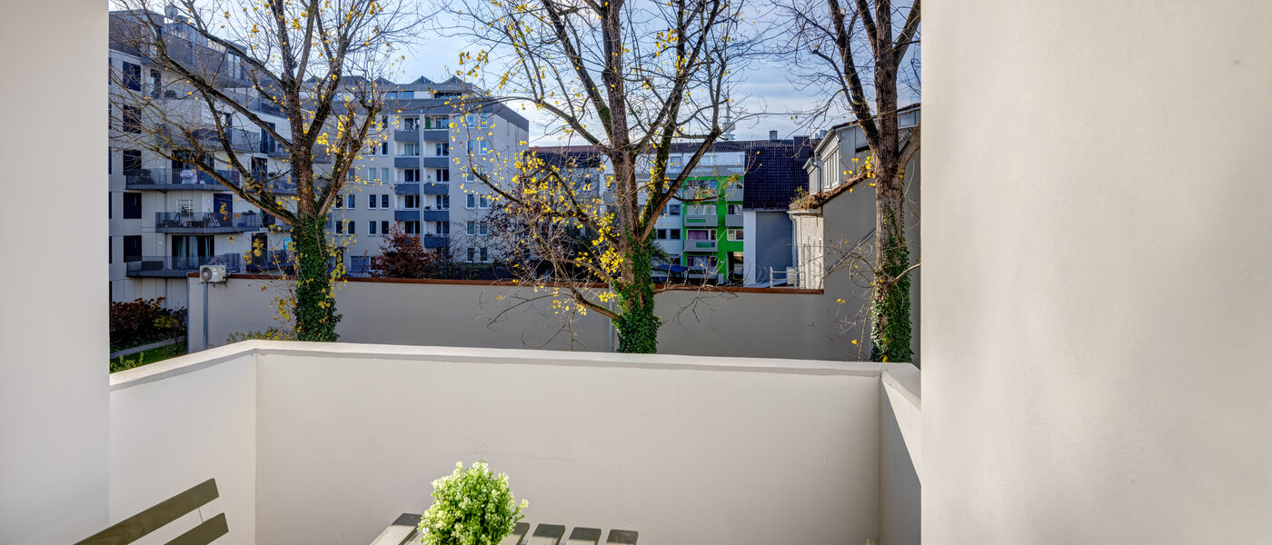 Wohnung München Milbertshofen 02 Balkon 14324