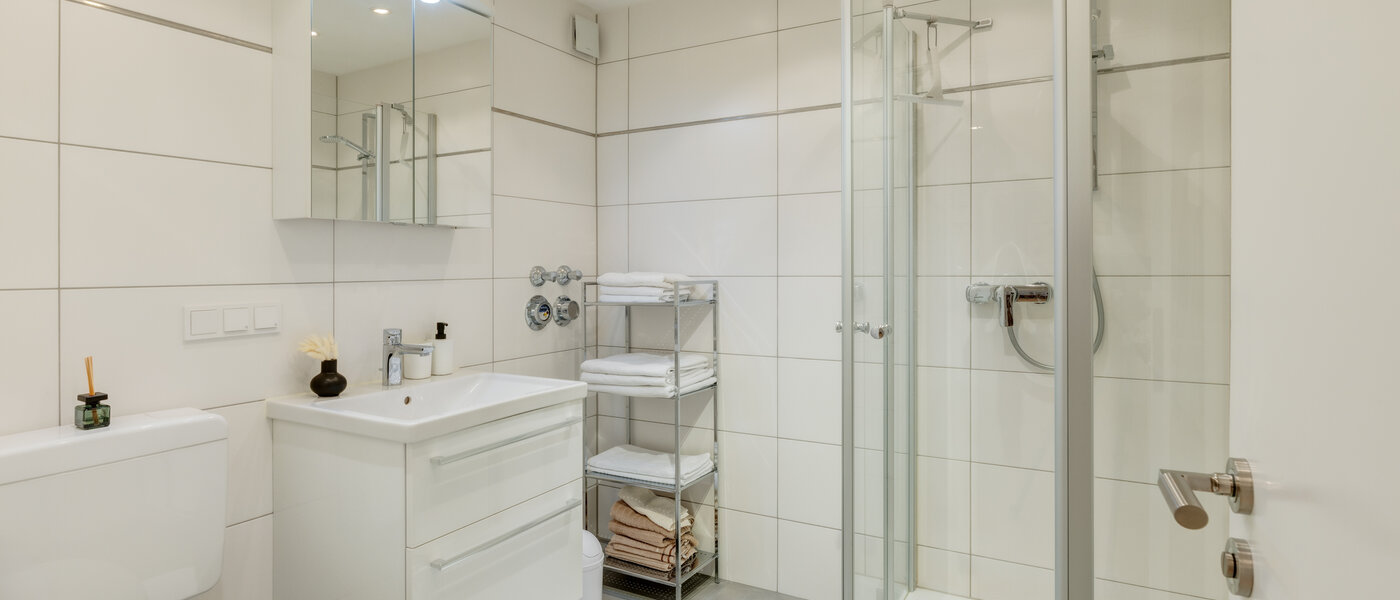 Wohnung München Solln 01 Badezimmer 14326