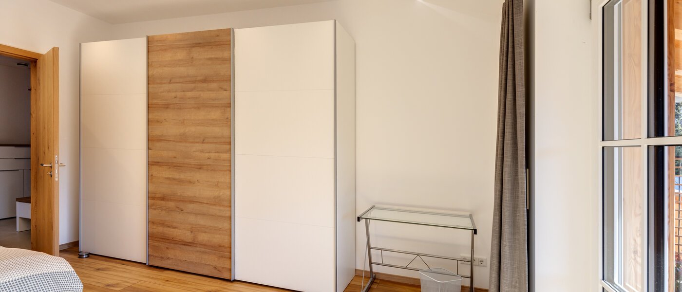 Wohnung Rottach-Egern 03 2. Schlafzimmer	 14327