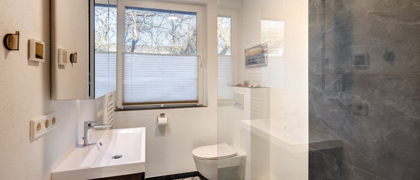 Reihenmittelhaus Gmund am Tegernsee 01 Badezimmer 14329