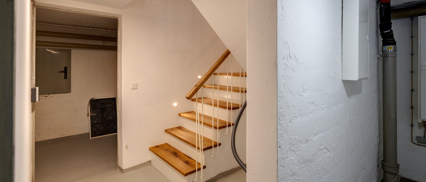 Reihenmittelhaus Gmund am Tegernsee 05 Flur/Gang 14329