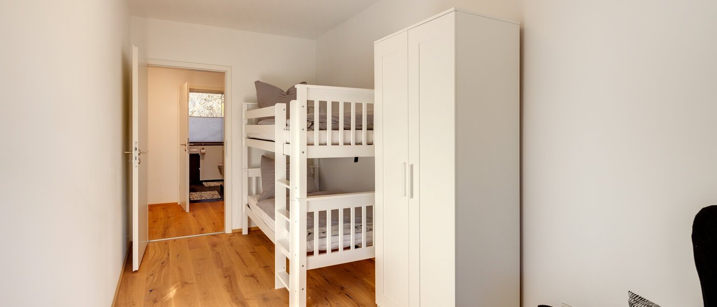 Reihenmittelhaus Gmund am Tegernsee 01 3. Schlafzimmer 14329