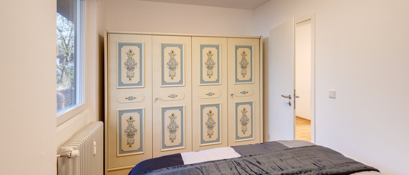 Reihenmittelhaus Gmund am Tegernsee 02 2. Schlafzimmer	 14329