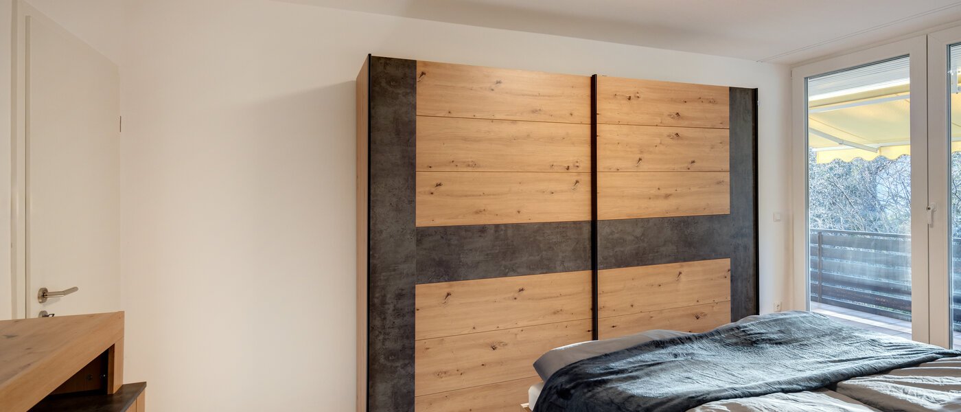 Reihenmittelhaus Gmund am Tegernsee 02 1. Schlafzimmer 14329