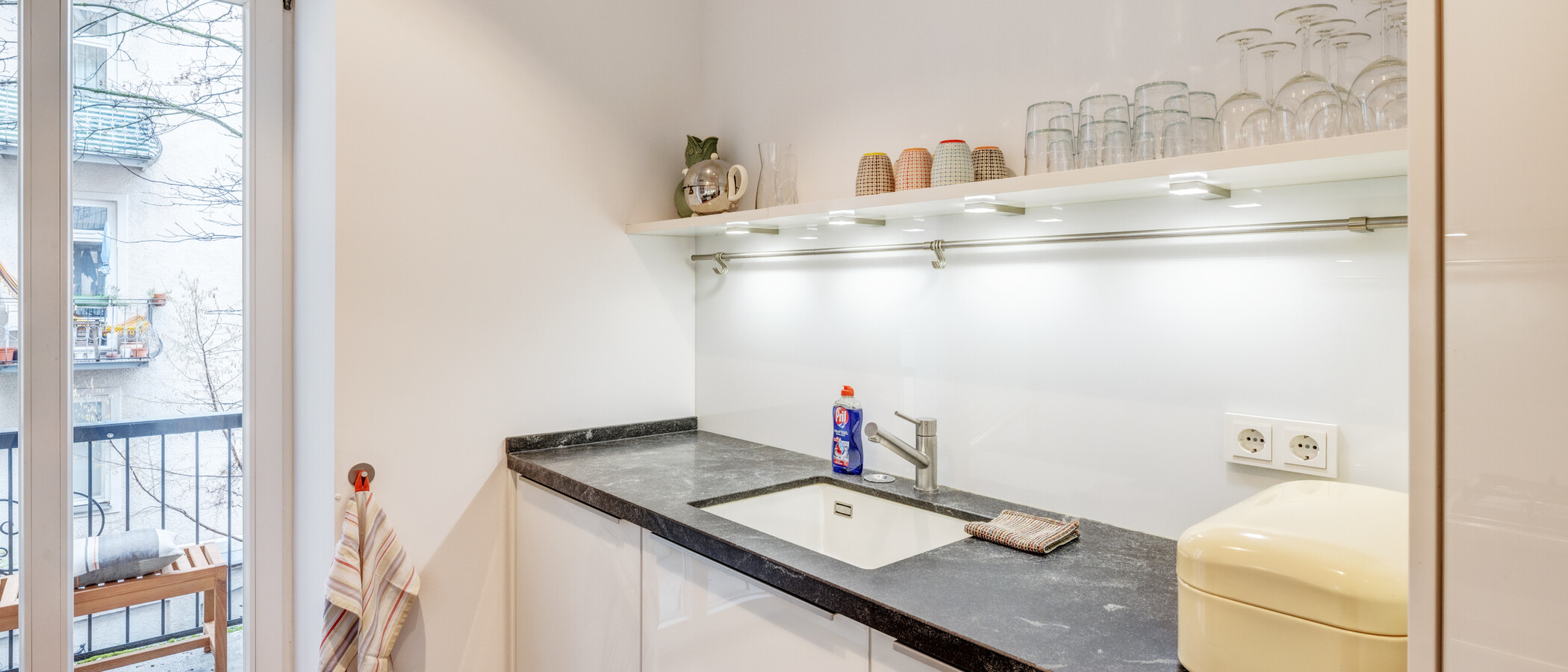 Wohnung München Neuhausen 02 Küche 14340