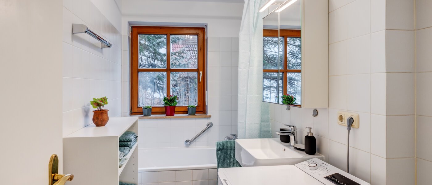 Wohnung München Forstenried 01 Badezimmer 14341