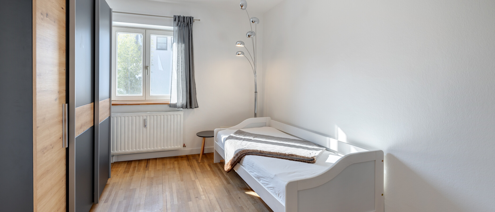 Wohnung München Bogenhausen 01 2. Schlafzimmer	 14344