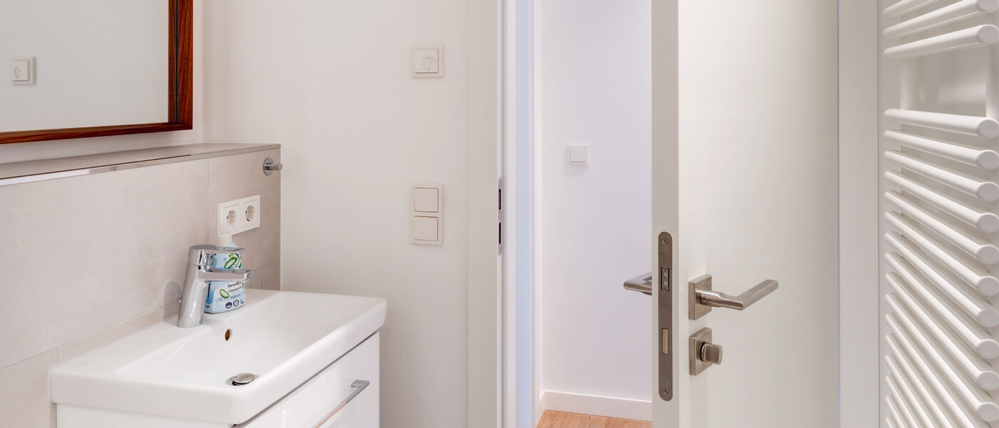 Wohnung München Harlaching 02 2. Badezimmer 14361