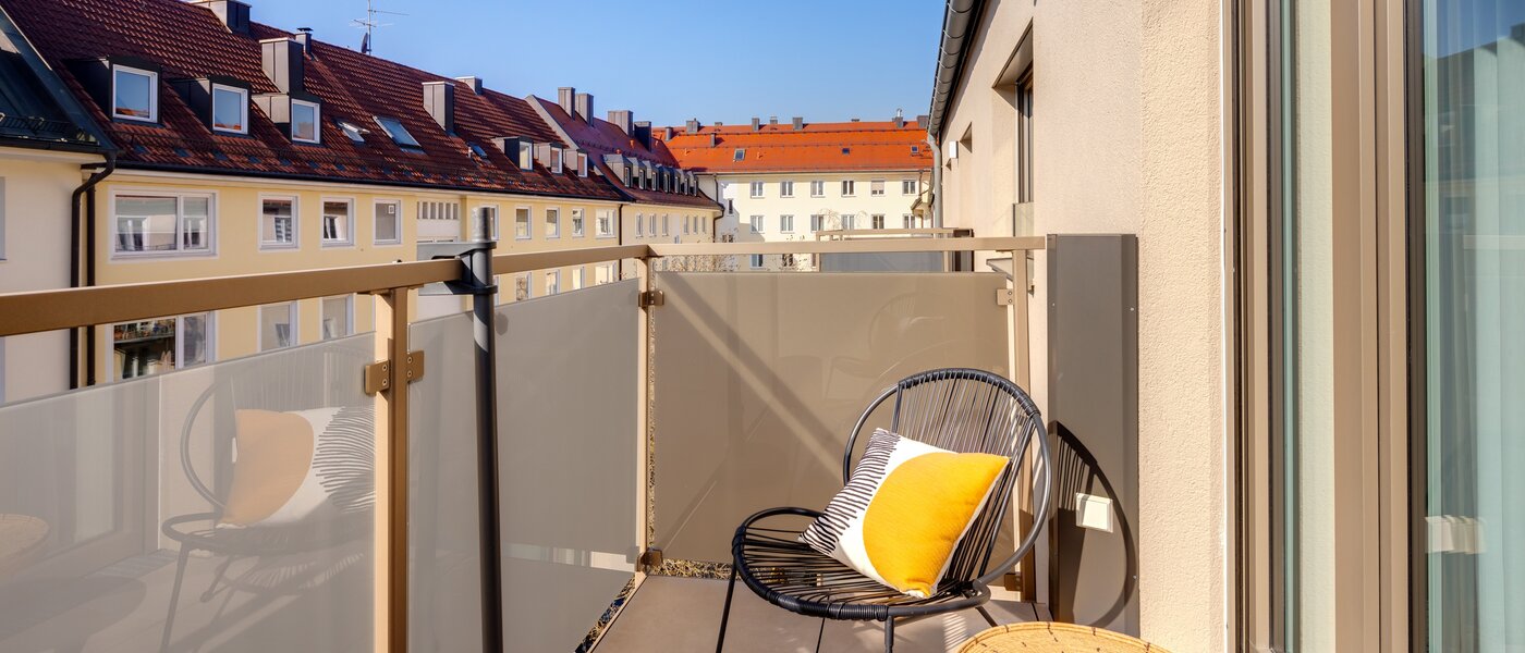 Wohnung München Schwabing-West (rund um den Hohenzollernplatz) 01 Balkon 14369