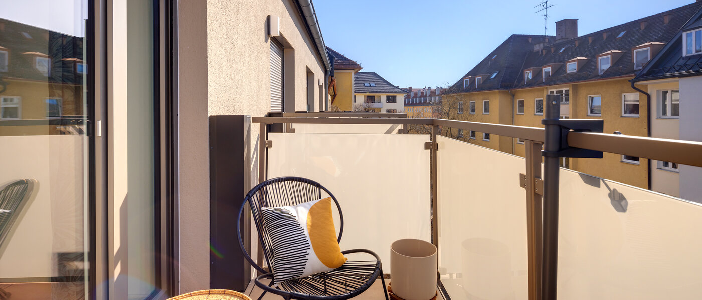 Wohnung München Schwabing-West (rund um den Hohenzollernplatz) 03 Balkon 14369