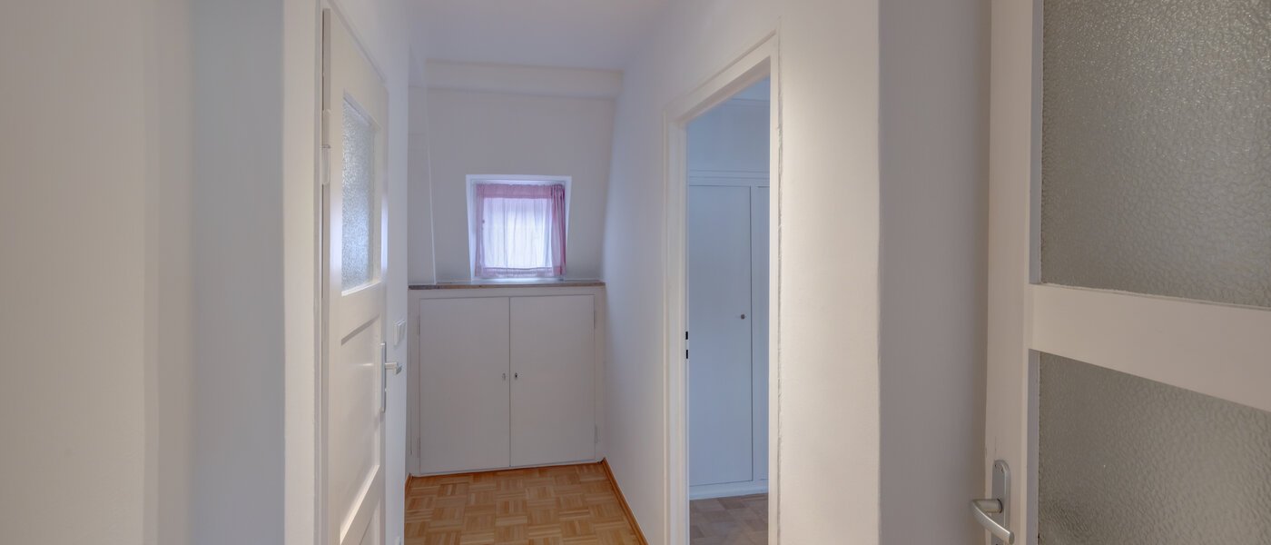 Einfamilienhaus München Daglfing 01 Flur/Gang 14387