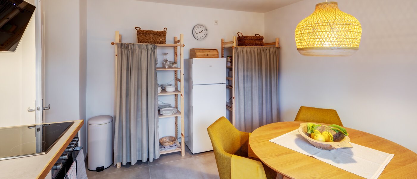 Wohnung München Bogenhausen 02 Küche 14390