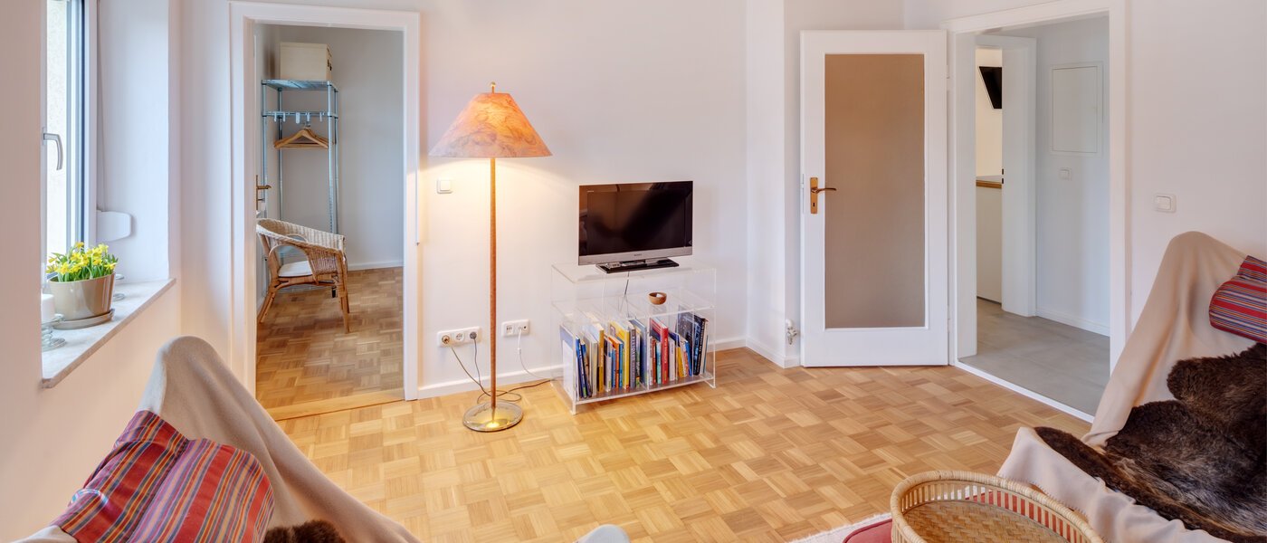 Wohnung München Bogenhausen 02 Wohnzimmer 14390