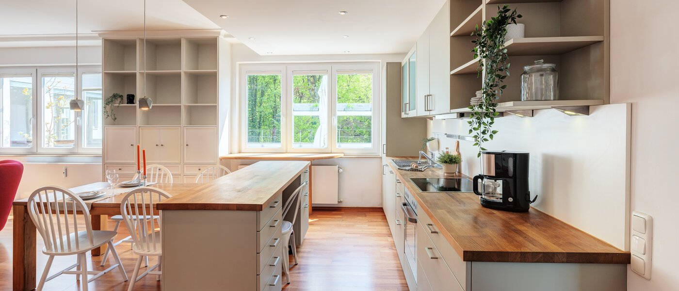 Dachterrassenwohnung München Solln 01 Küche 14396