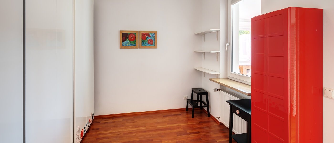 Dachterrassenwohnung München Solln 01 Ankleide 14396