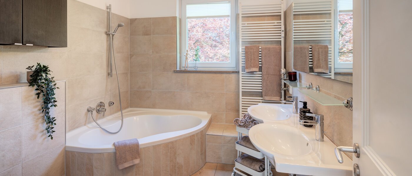 Dachterrassenwohnung München Solln 01 1. Badezimmer 14396