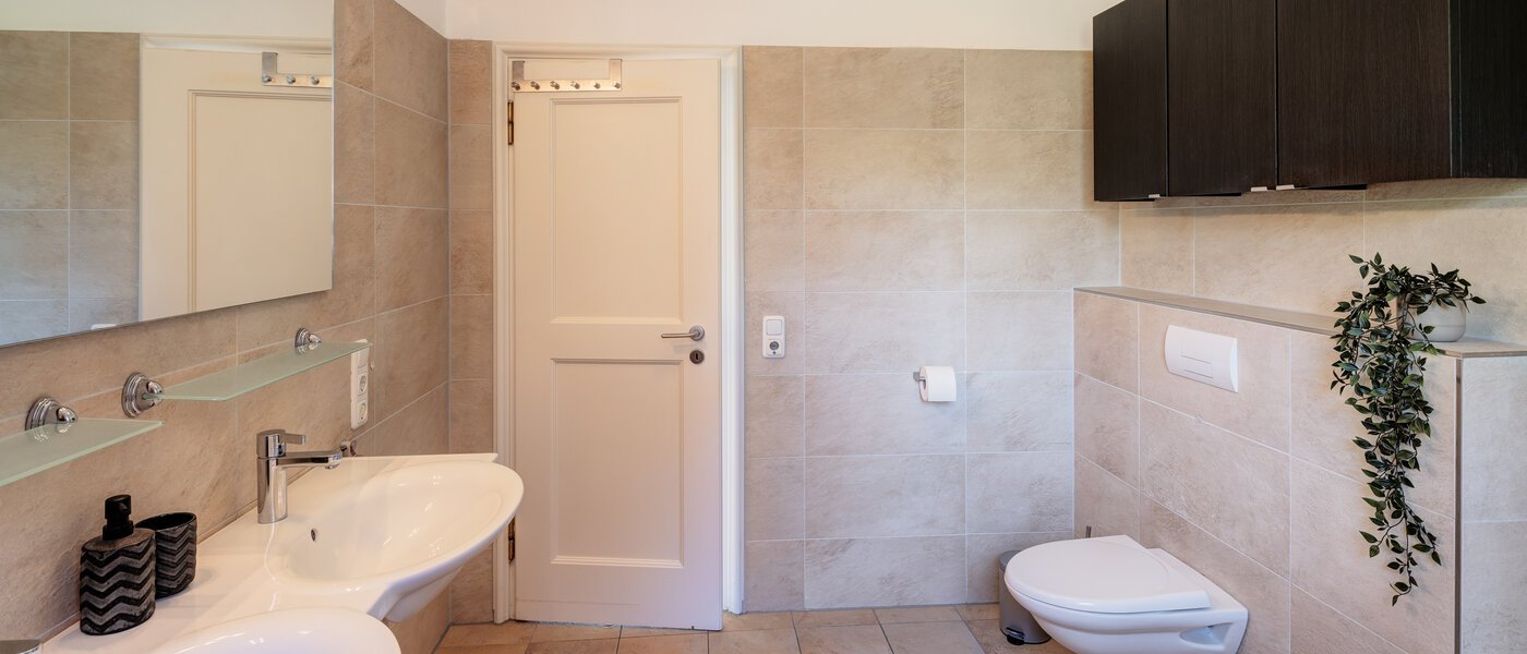 Dachterrassenwohnung München Solln 04 1. Badezimmer 14396